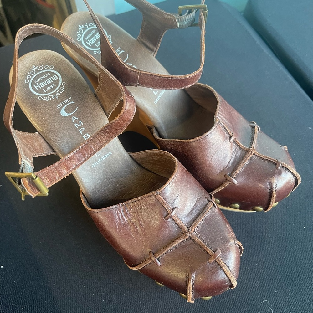 Jeffrey Campbell womens all leather clog